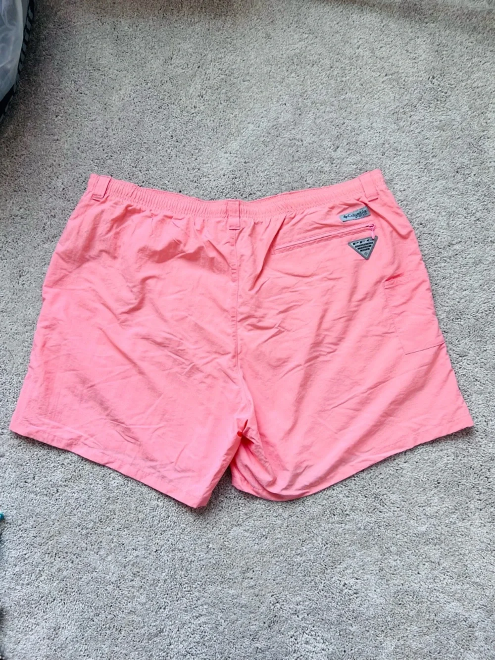 Columbia Men’s Coral Pink Omni shade 50 UPF Athletic fishing Shorts XXL
